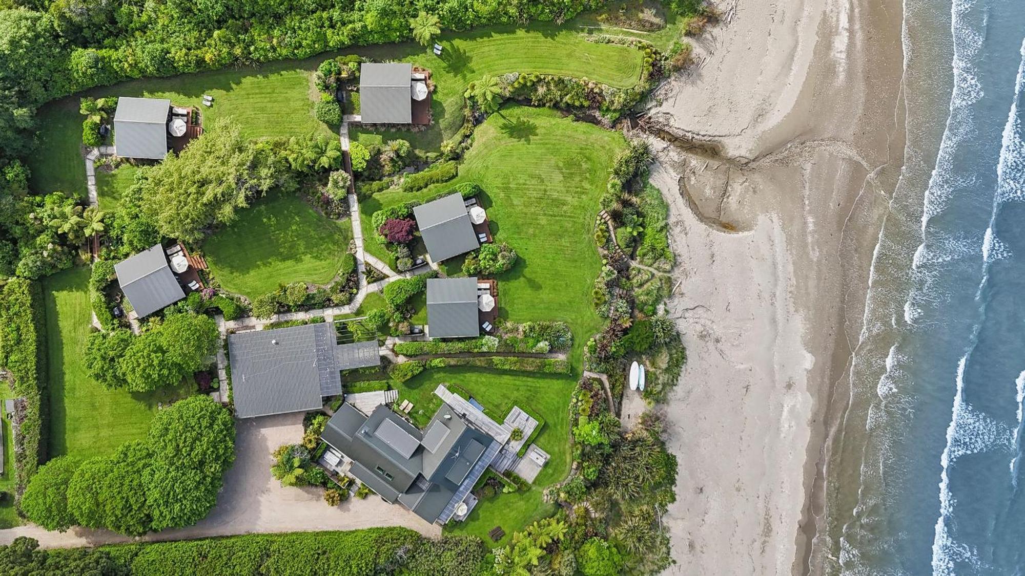 Adrift In Golden Bay Hotel Collingwood Eksteriør billede